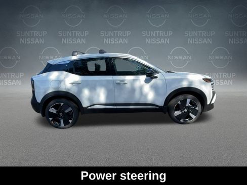Used 2026 Nissan Kicks SR w/ Cold Weather Package AWD/4WD image 11