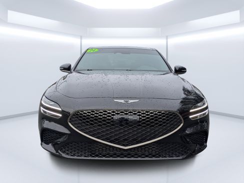 Used 2024 Genesis G70 3.3T Advanced image 8