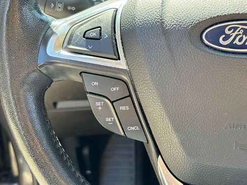 Certified 2021 Ford Edge Titanium image 20