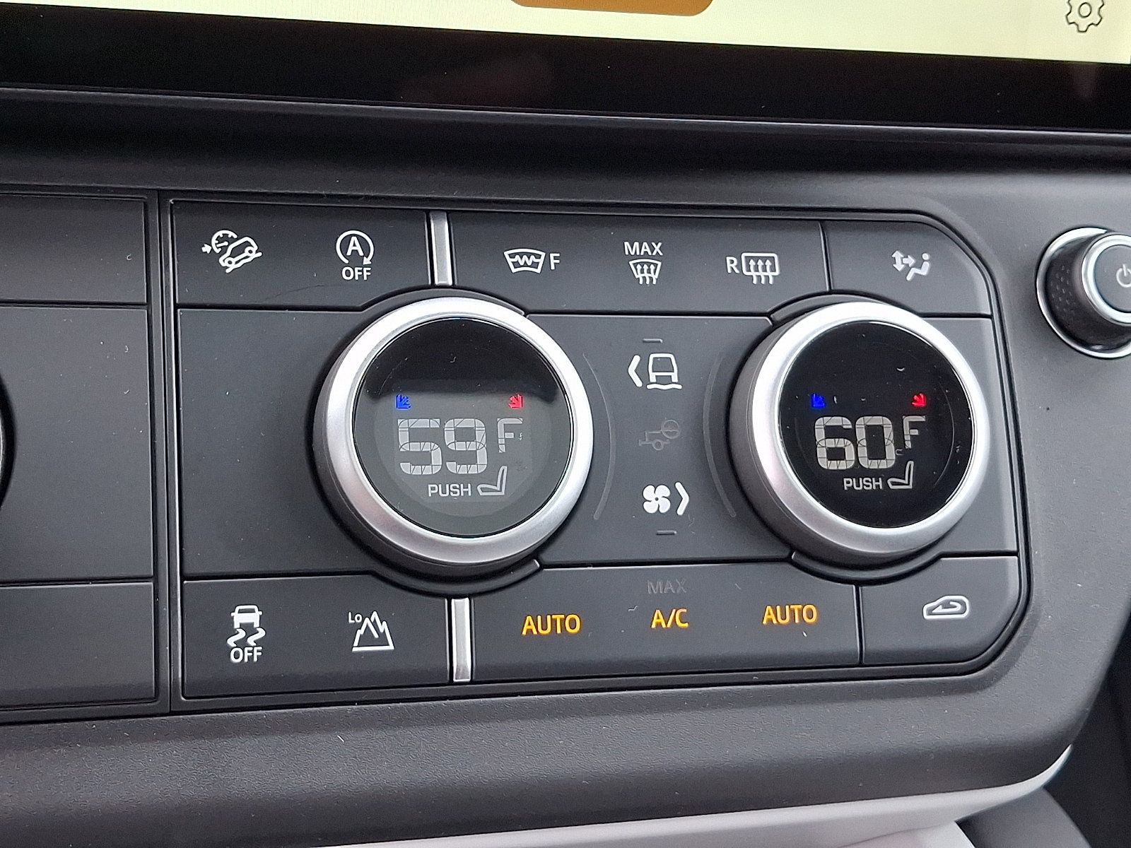 New 2026 Land Rover Defender 110 S AWD/4WD image 13