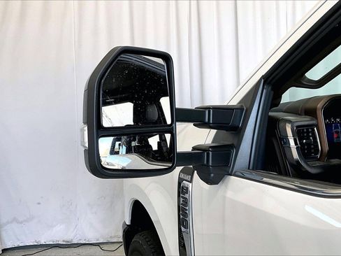 Used 2025 Ford F350 King Ranch image 10