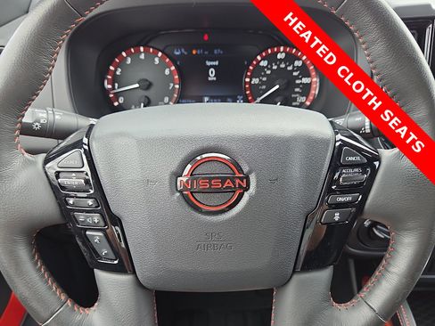 Used 2025 Nissan Frontier PRO-4X w/ Pro Convenience Package AWD/4WD image 24