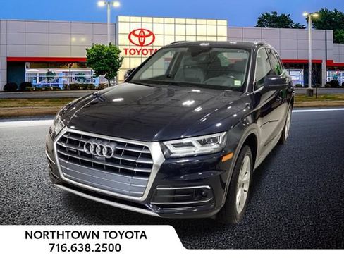 Used 2020 Audi Q5 Prestige AWD/4WD image 1