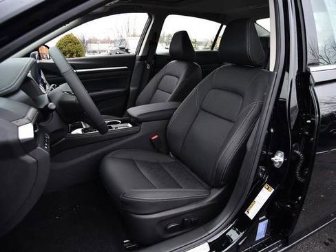 New 2025 Nissan Altima 2.5 SL image 22