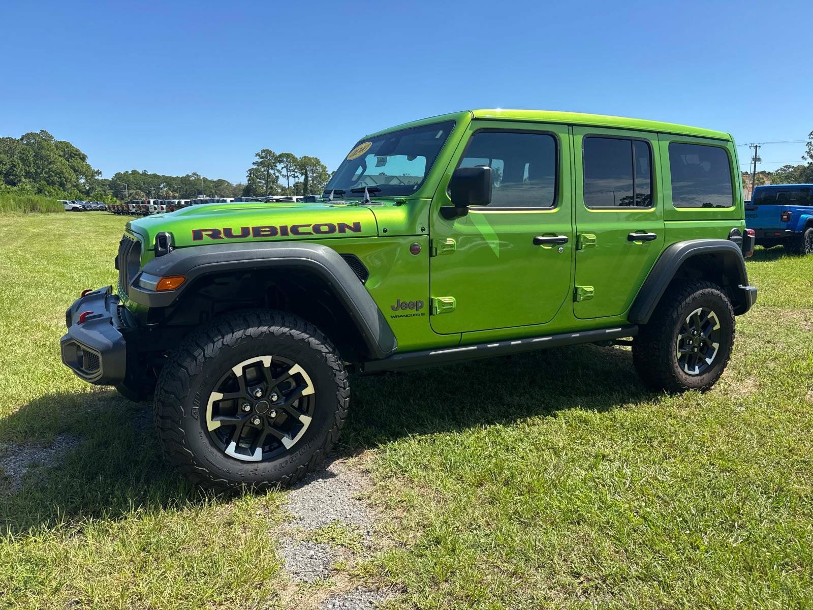 New 2025 Jeep Wrangler Unlimited Rubicon w/ Safety Group AWD/4WD image 7