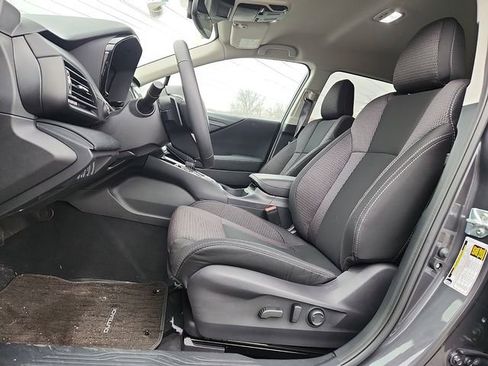 Used 2025 Subaru Outback Premium image 12