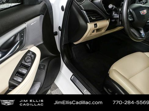 Used 2022 Cadillac CT5 Luxury w/ Sun And Sound Package image 9