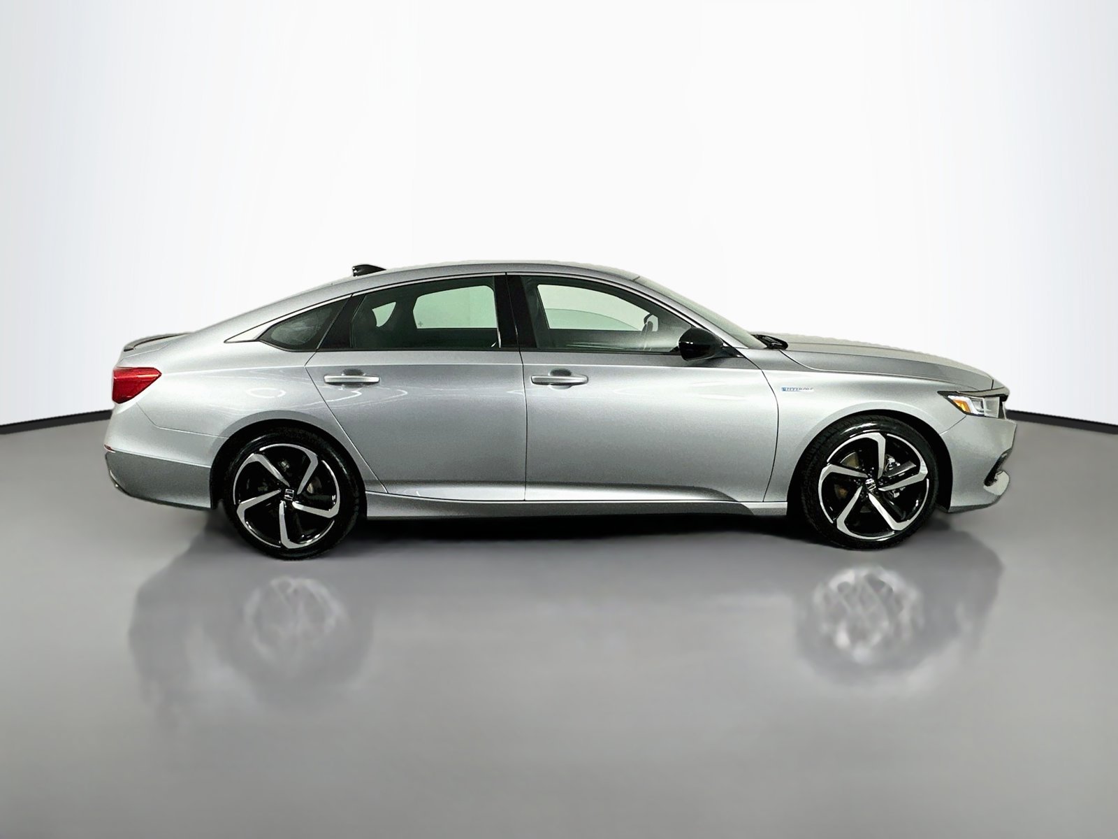 Used 2022 Honda Accord Sport image 8