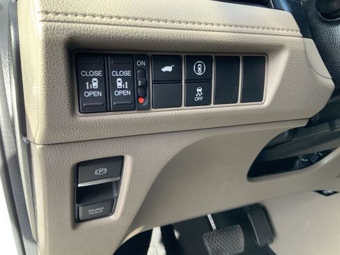 Used 2024 Honda Odyssey EX-L image 26