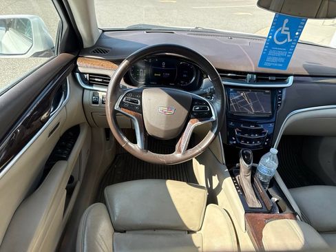 Used 2016 Cadillac XTS Premium FWD image 10