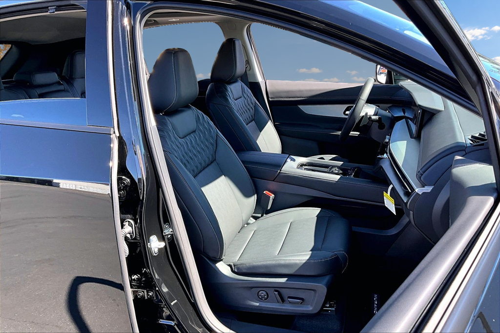 New 2027 Nissan Murano Platinum w/ Cargo Package AWD/4WD image 11