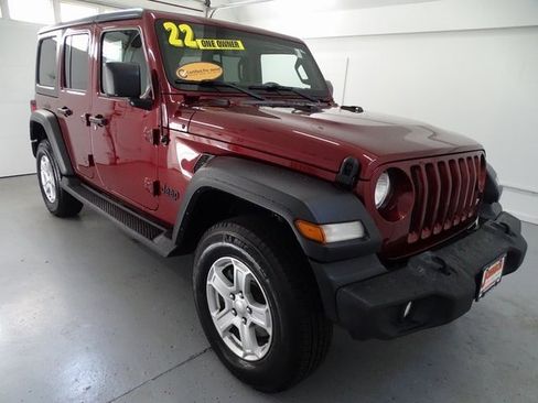 Certified 2022 Jeep Wrangler Unlimited Sport image 1