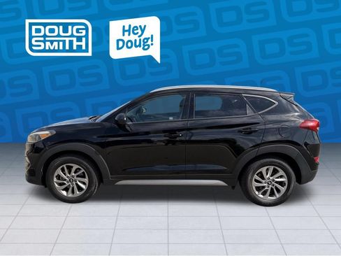 Used 2017 Hyundai Tucson SE w/ SE Popular Package 02 AWD/4WD image 2