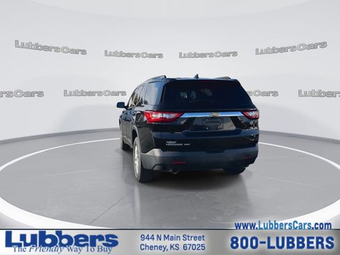Used 2020 Chevrolet Traverse LT image 7