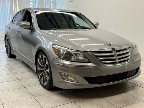 Used 2013 Hyundai Genesis 5.0 R-Spec image 1