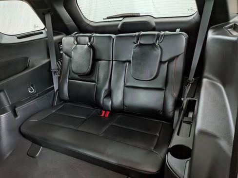 Certified 2024 Ford Explorer ST-Line w/ Class IV Trailer Tow Package image 20