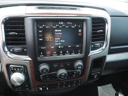 Used 2019 RAM 1500 Laramie w/ Convenience Group AWD/4WD image 24