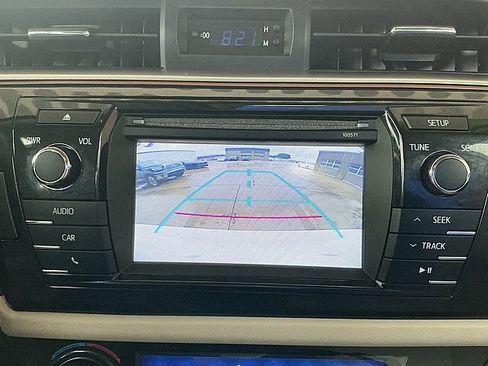 Used 2016 Toyota Corolla LE FWD image 24
