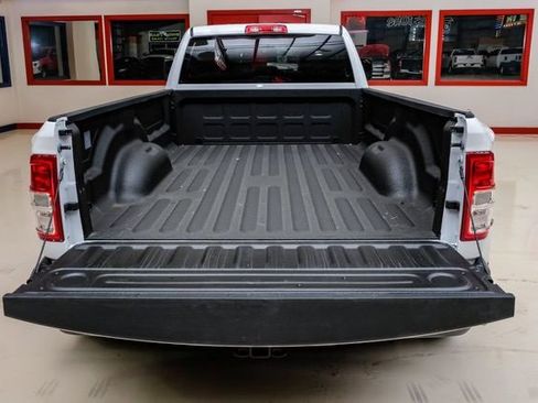 Used 2024 RAM 3500 Big Horn image 8