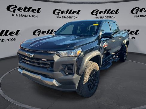 Used 2023 Chevrolet Colorado Trail Boss w/ Technology Package image 1