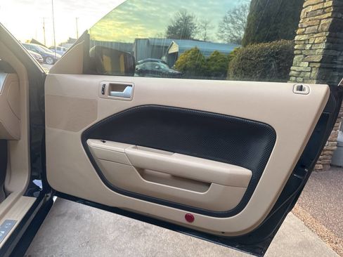 Used 2007 Ford Mustang GT image 22