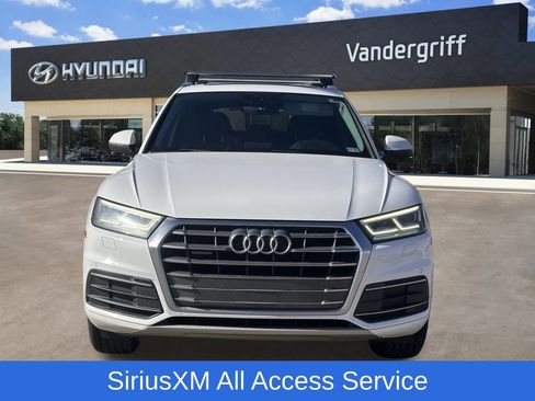 Used 2018 Audi Q5 2.0T Premium Plus w/ Premium Plus Package image 3