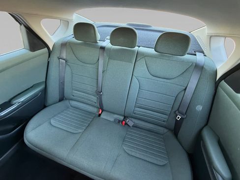 Used 2025 Kia K4 EX image 13