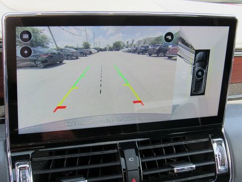 Used 2023 Lincoln Navigator Reserve AWD/4WD image 26