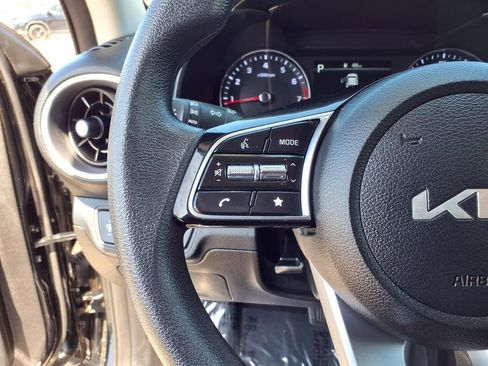 Certified 2023 Kia Forte LXS image 16