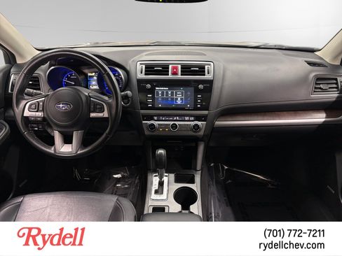 Used 2017 Subaru Outback 2.5i Limited w/ Popular Package #5 AWD/4WD image 12