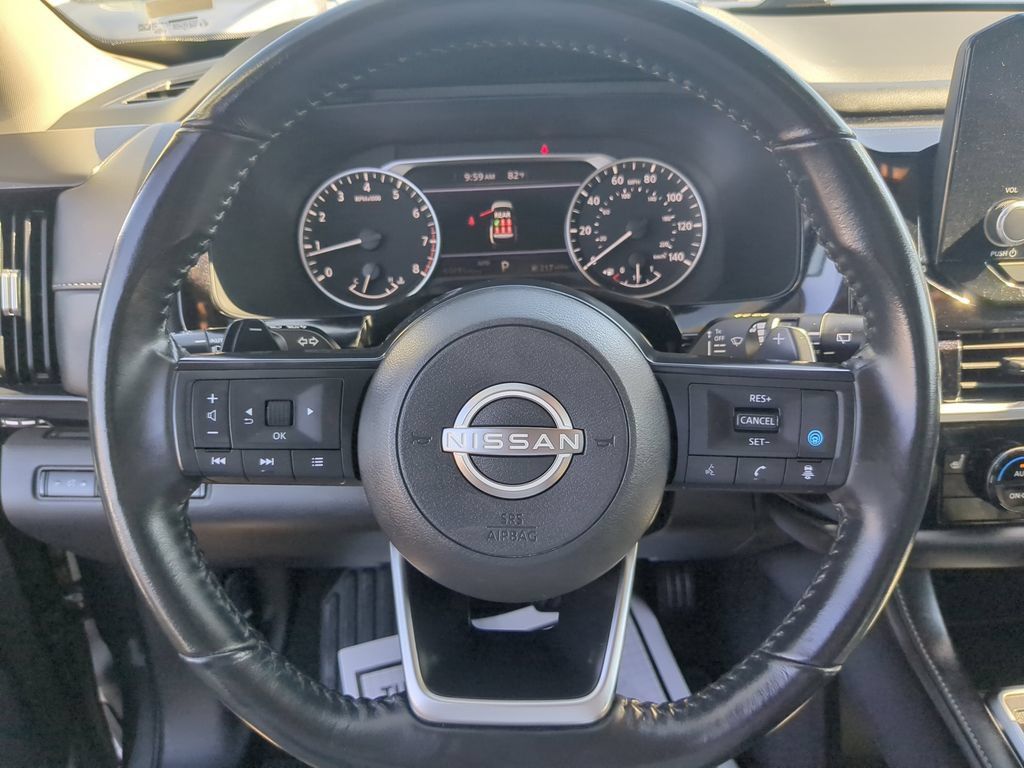 Used 2024 Nissan Pathfinder SV AWD/4WD image 30