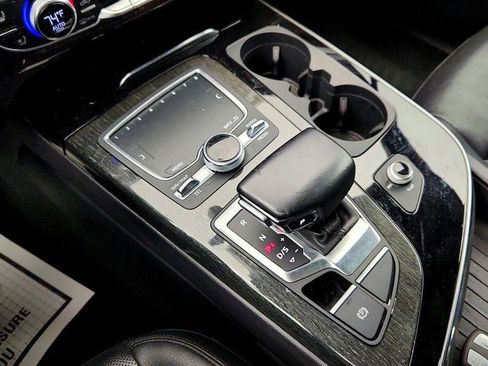 Used 2019 Audi Q7 3.0T Prestige image 16