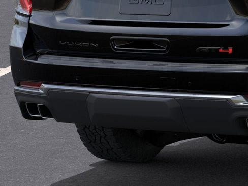 New 2026 GMC Yukon XL AT4 w/ AT4 Premium Plus Package AWD/4WD image 38
