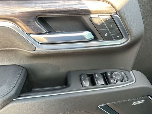 New 2026 Chevrolet Silverado 1500 LTZ w/ LTZ Convenience Package II image 13