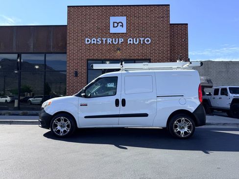 Used 2019 RAM ProMaster City Tradesman FWD image 5