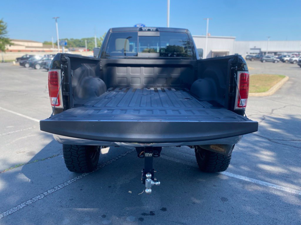 Used 2018 RAM 2500 Laramie AWD/4WD image 9