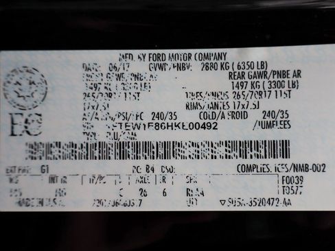 Used 2017 Ford F150 XLT image 40