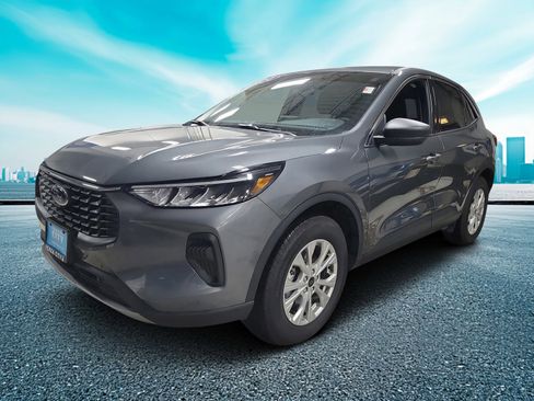 Used 2024 Ford Escape Active image 3