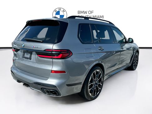 Used 2025 BMW X7 M60i AWD/4WD image 7