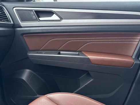 Used 2022 Volkswagen Atlas SE image 22