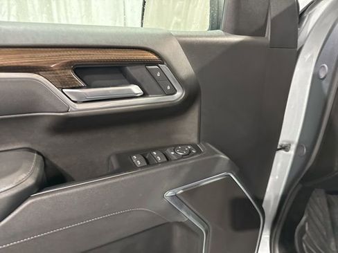 New 2026 Chevrolet Silverado 1500 LT w/ Z71 Off-Road Package AWD/4WD image 18