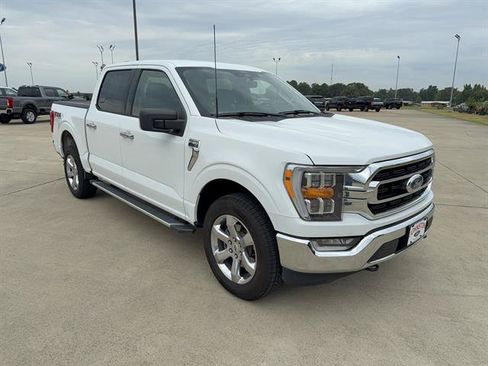 Used 2022 Ford F150 XLT w/ Equipment Group 302A High AWD/4WD image 2