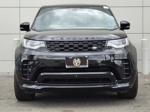 Used 2024 Land Rover Discovery Dynamic SE image 7