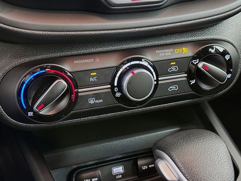 Used 2024 Kia Soul LX w/ Option Group 015 image 23