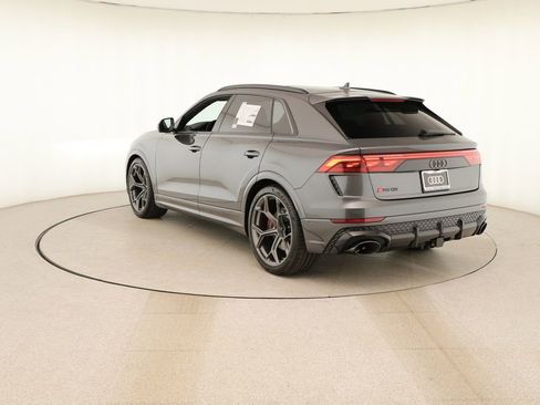 New 2026 Audi RS Q8 performance image 4