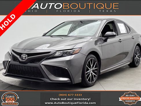 Used 2024 Toyota Camry SE w/ Convenience Package FWD image 1