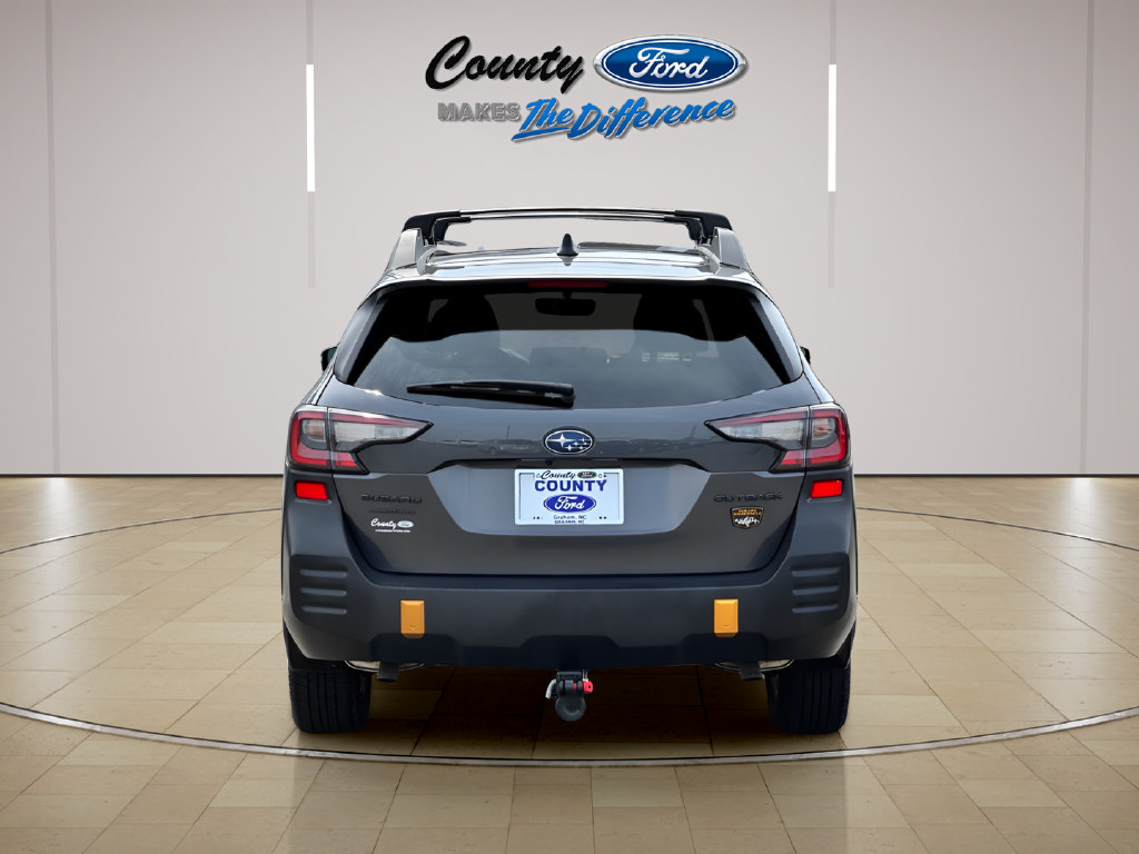Used 2022 Subaru Outback Wilderness w/ Wilderness Package AWD/4WD image 11