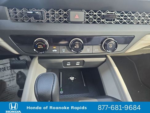 New 2026 Honda Accord LX image 15
