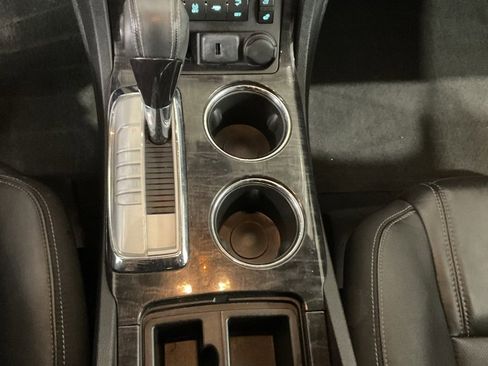 Used 2016 Buick Enclave Premium w/ Experience Buick Package image 21