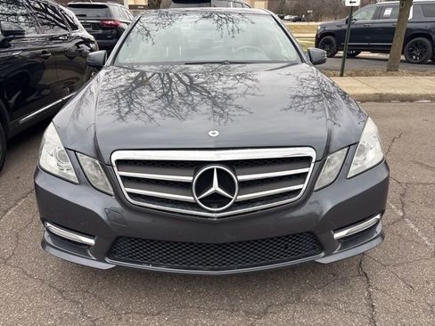 Used 2012 Mercedes-Benz E 350 4MATIC Sedan image 2